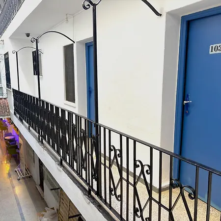 Guest house Evans Realty - Euro Holitel