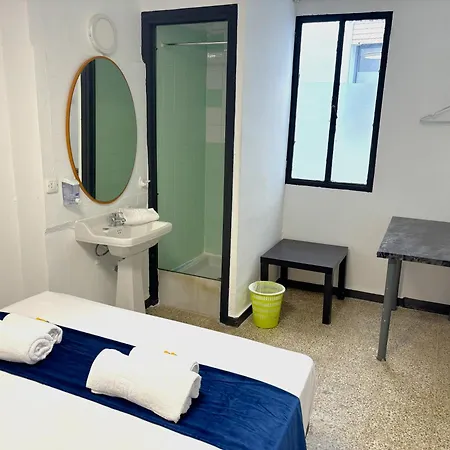 Evans Realty - Euro Holitel 3*