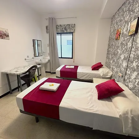 Evans Realty - Euro Holitel Guest house 3*