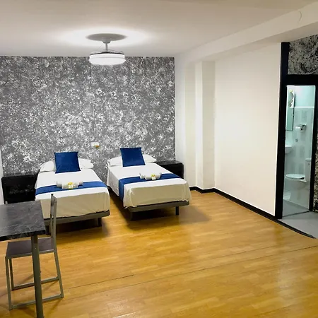 Guest house Evans Realty - Euro Holitel