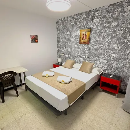 Evans Realty - Euro Holitel Guest house